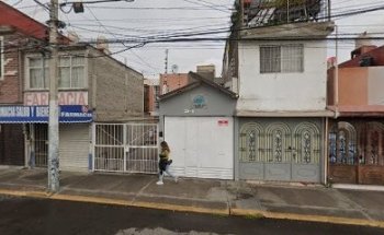 Unidad Especializada en Medicina Bucal