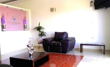 UNIMED, DENTISTA ENDODONCISTA Dra. Perla Cabrera