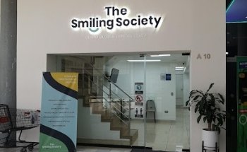 Clinica dental: The Smiling Society