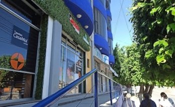 Protesis Bucal e implantologia. Dr. Alejandro González