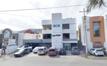 Clínica de Rehabilitación Oral e Implantología Dental