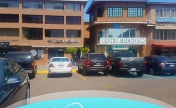 Sylvia Tello Dental Studio