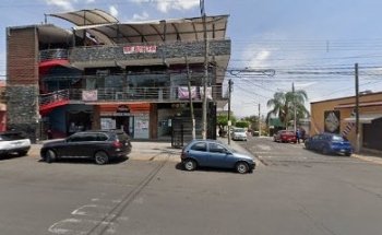 Clínica Dental de Especialidades