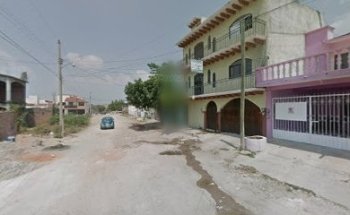 Dra. Claudia Iturbide