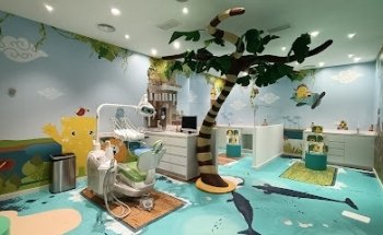 Clínica Dental Infantil Moonz