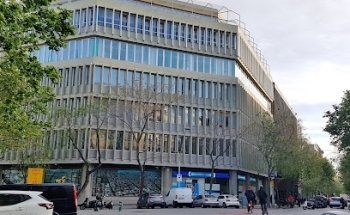 Clínica Dental Adeslas