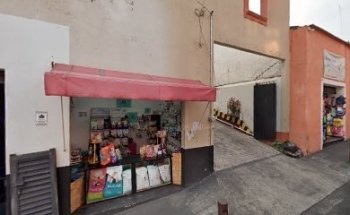 Estomatologia / Odontología/ Ortodoncia/Cirugía/Endodoncia/Implantes/Prótesis/Odontopediatria/Periodoncia