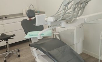 Clínica Inés Iranzo en Valencia en Campanar frente Hipercor