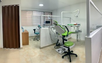 Dr. Alejandro Dussauge