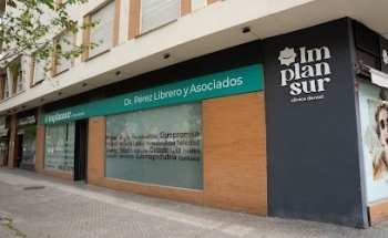 Implansur DENTISTAS | Clínica Dental en Sevilla