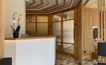 Clínica Dental Maido