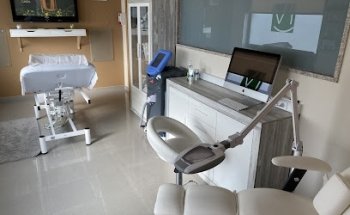 CLINICA DENTAL VIÑAS