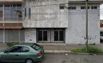 Clinica de Especialidades Dentales Bauza