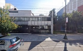 White Room Dental Clinic