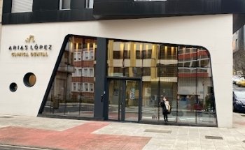 Clínica Dental Arias López