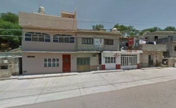 Consultorio dental Selene de robles