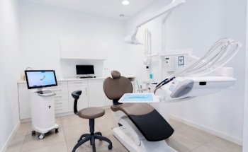 Dental Clinic - Dental implants Cleardent Salobrena