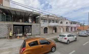 Dra. Karla Chan - Consultorio Dental