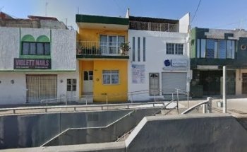 Dr. Jesús Bañuelos dental clinic