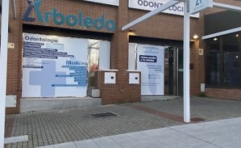 Centro Médico Odontológico Arboleda- Salud integral en Boadilla del Monte