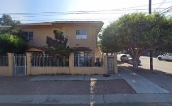 A SmileStudio by Tamez & Zontecomani