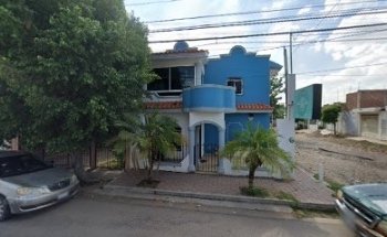 Dr. Enrique Montenegro