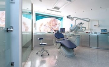 Clinica Dental Eduardo Martos Garcia