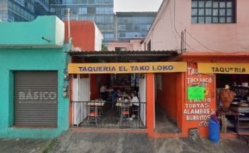 Especialistas Dentales