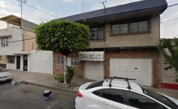 Clínica dental. Ugalde