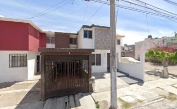 Clinica Dental Cuidando Familiar