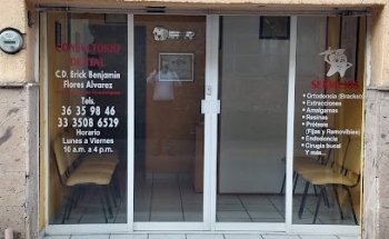 DENTISTA ERICK FLORES