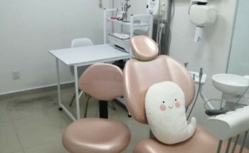 ZUN CLINIK. Clínica de Especialidades Dentales