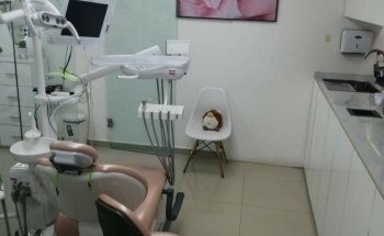 ZUN CLINIK. Clínica de Especialidades Dentales