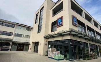 Smile Hub Dental Clinic