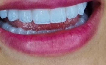 Dr. WADAH FALHOUT DENTAL CLINIC