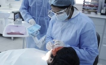 Baynunah Dental Clinic عيادة بينونة لطب الاسنان