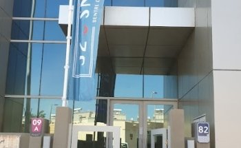 32 Smiles Dental Center