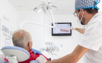 Dental Reverte | Implantes Dentales Valencia