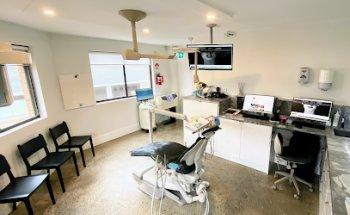 Classic Smiles Cosmetic Dentist