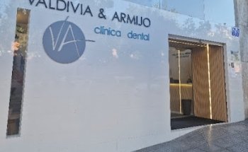 Clínica Dental Valdivia & Armijo