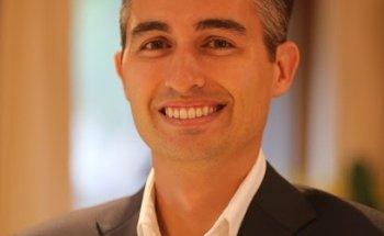 Dr Kristian van Mourik - Oral and Maxillofacial Surgeon