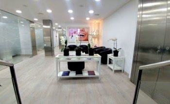 Clínica Dental Dr. Uribe Echevarria