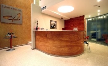 Clínica Dental Molina
