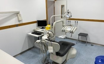 Clínica Dental DOCTORES BLANCO