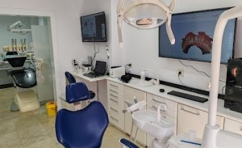 Clínica Dental Dr Mariscal. Dr Guillermo Mariscal Murillo