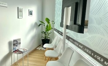 Clínica dental Doctor Tourón