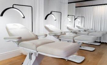 Glossy Hub Sydney Lash Extensions