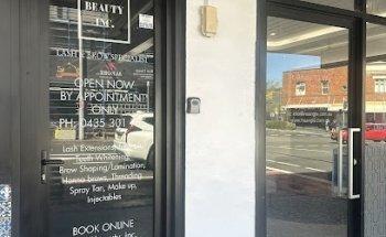 Beauty Inc. LASH AND BROW SPECIALIST