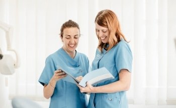 Clara García Clínica Dental