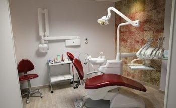 Clínica Dental Marquina